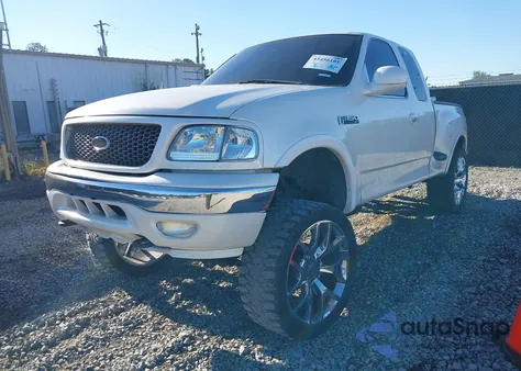 2000 Ford F-150 Lariat/Xl/Xlt from USA, damaged, VIN 2FTRX08L4YCA22055